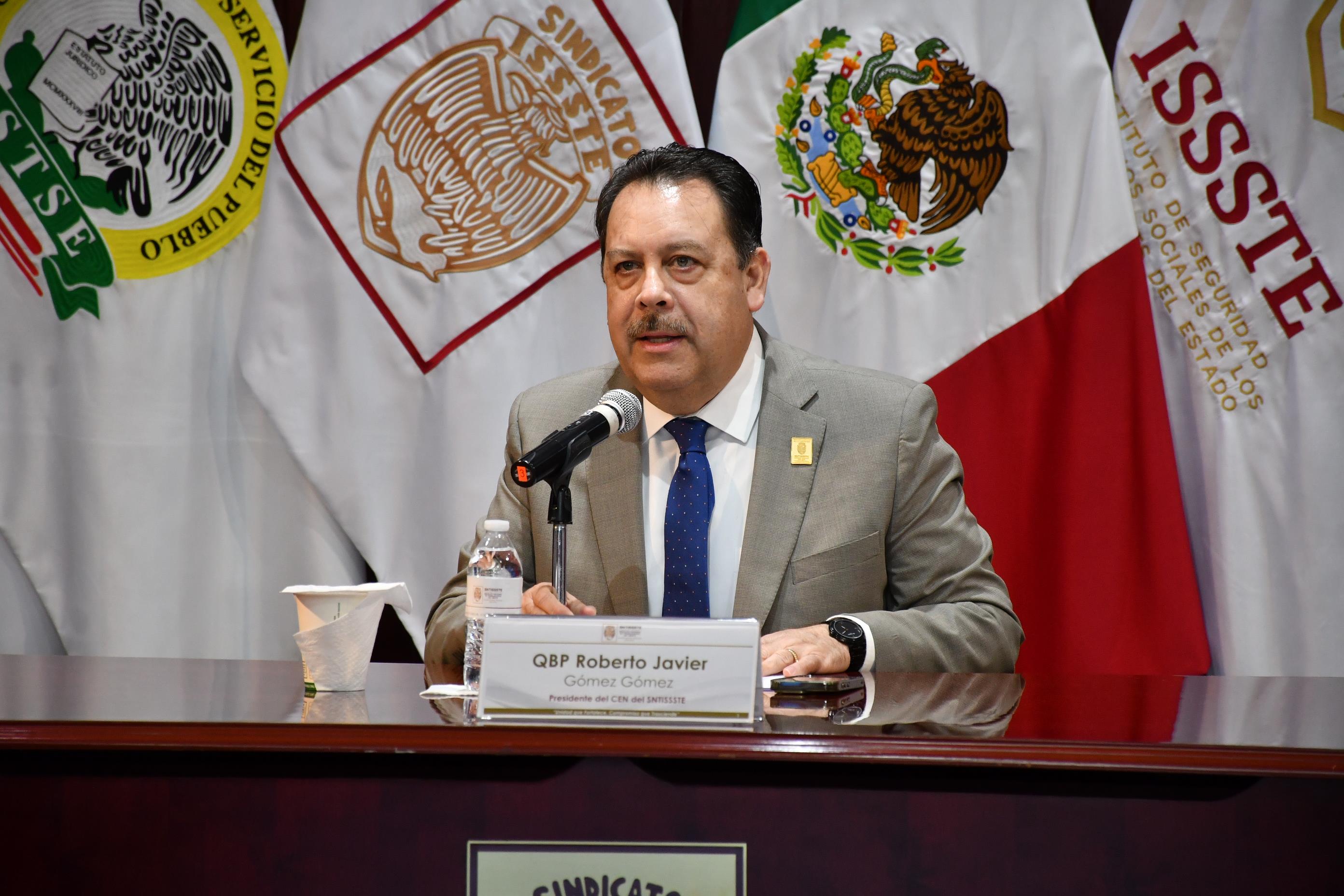  Salutación de la Sección XLI, Hospital Regional "1° de Octubre"